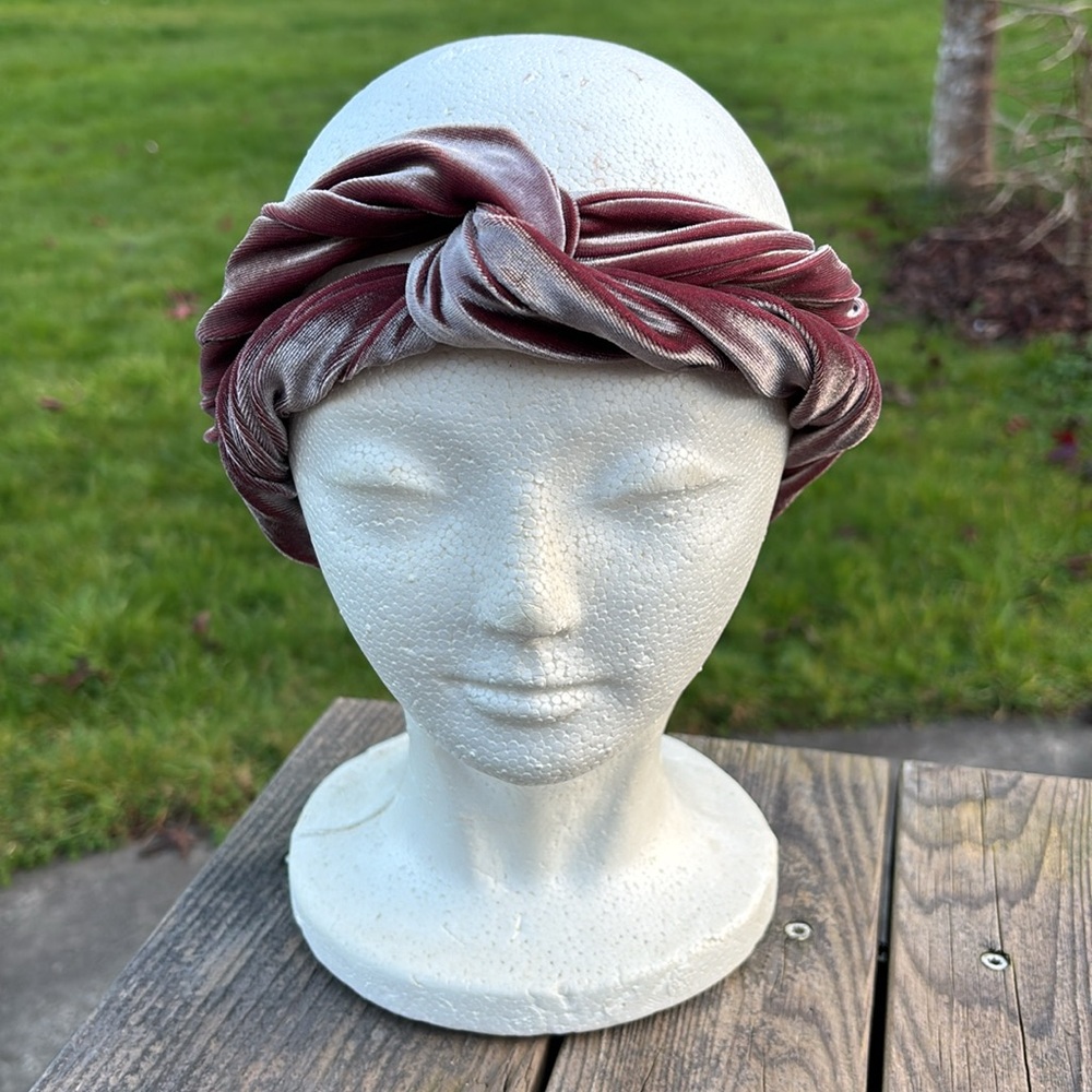 3/$20 I’m With the Band Velour Turban Headband
